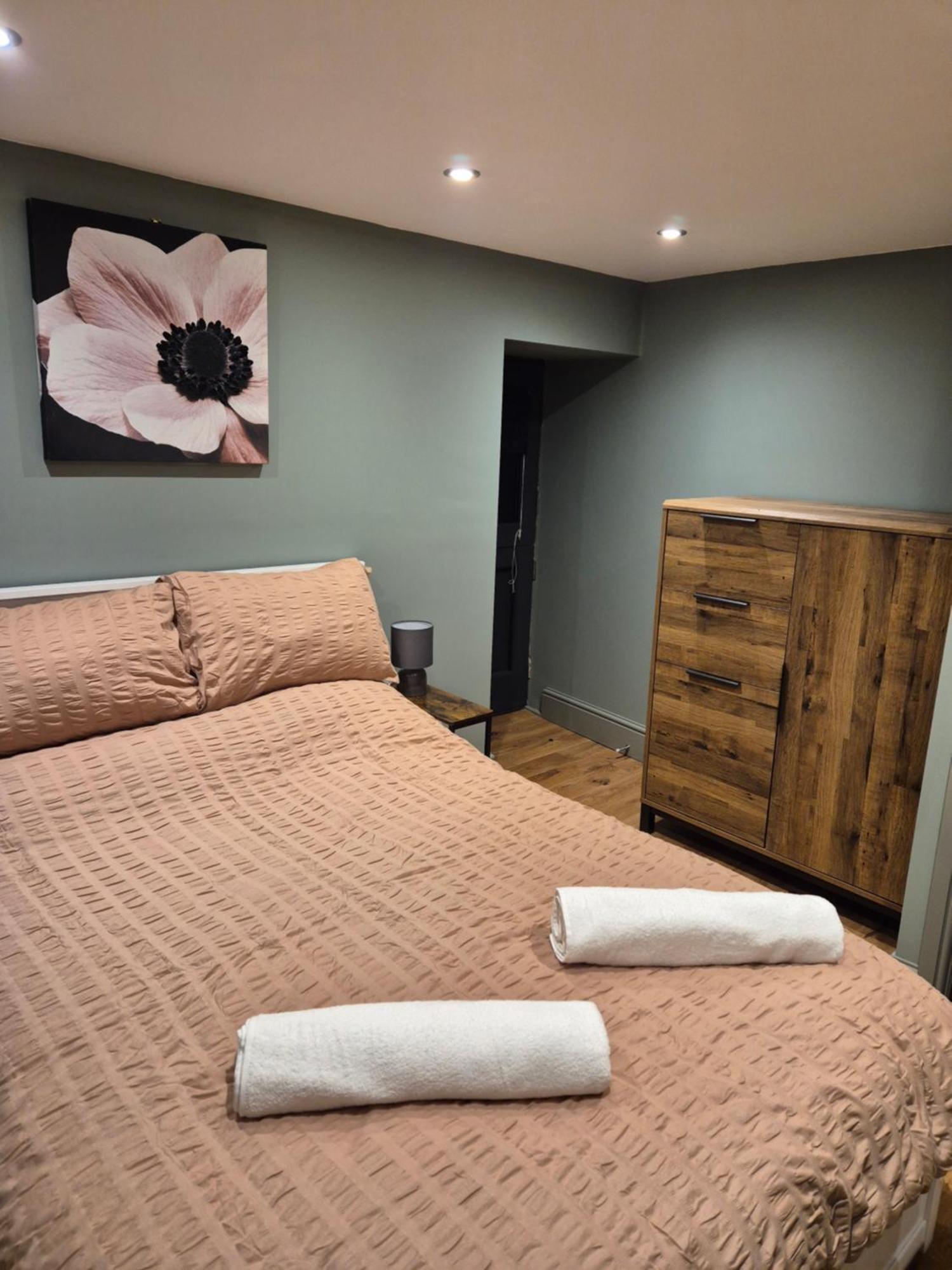 Charming 1 Bed Peak District Barn Conversion Foolow Exterior foto